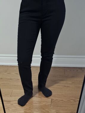 Zara Black Skinny Pants